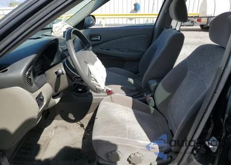 2003 Nissan Sentra Xe z USA, uszkodzony, nr VIN 3N1CB51D83L813120